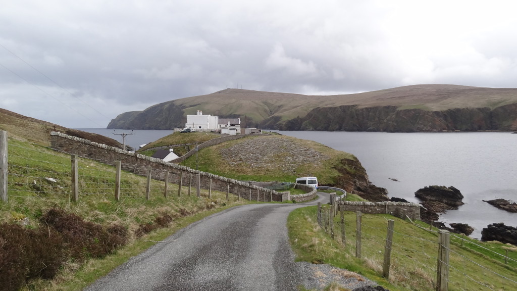 small road leading to the visitor centre